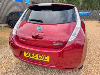 Nissan Leaf 30kWh Tekna Auto 5dr