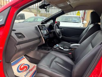 Nissan Leaf 30kWh Tekna Auto 5dr
