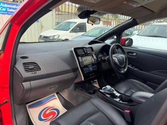 Nissan Leaf 30kWh Tekna Auto 5dr