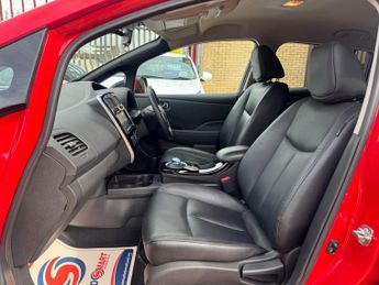 Nissan Leaf 30kWh Tekna Auto 5dr