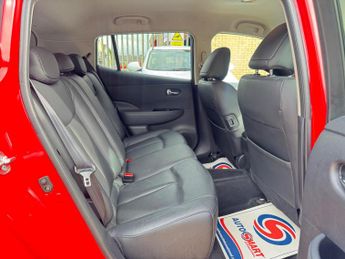 Nissan Leaf 30kWh Tekna Auto 5dr