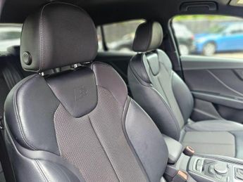 Audi Q2 1.5 TFSI CoD 35 Black Edition S Tronic Euro 6 (s/s) 5dr