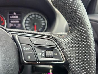 Audi Q2 1.5 TFSI CoD 35 Black Edition S Tronic Euro 6 (s/s) 5dr
