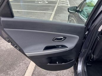 Kia Ceed 1.6 CRDi 2 Sportswagon Auto Euro 5 5dr