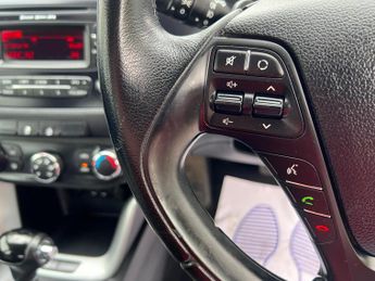 Kia Ceed 1.6 CRDi 2 Sportswagon Auto Euro 5 5dr