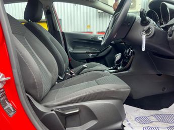 Ford Fiesta 1.6 Zetec Powershift Euro 5 5dr