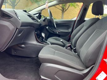 Ford Fiesta 1.6 Zetec Powershift Euro 5 5dr