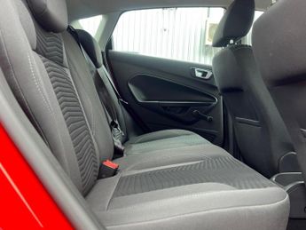 Ford Fiesta 1.6 Zetec Powershift Euro 5 5dr