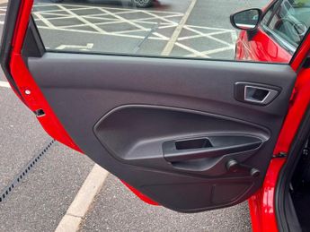 Ford Fiesta 1.6 Zetec Powershift Euro 5 5dr
