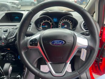 Ford Fiesta 1.6 Zetec Powershift Euro 5 5dr