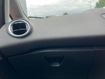 Ford Fiesta 1.6 Zetec Powershift Euro 5 5dr