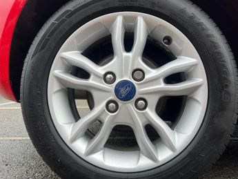 Ford Fiesta 1.6 Zetec Powershift Euro 5 5dr