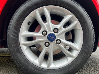 Ford Fiesta 1.6 Zetec Powershift Euro 5 5dr
