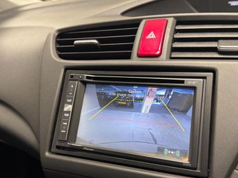 Honda Civic 1.8 i-VTEC Black Edition Tourer Auto Euro 5 5dr