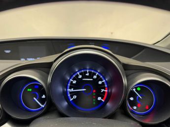 Honda Civic 1.8 i-VTEC Black Edition Tourer Auto Euro 5 5dr