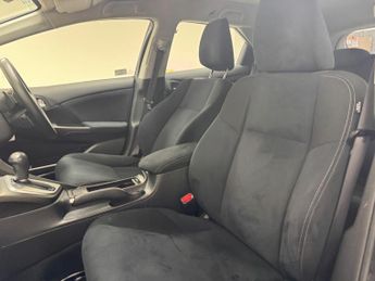 Honda Civic 1.8 i-VTEC Black Edition Tourer Auto Euro 5 5dr