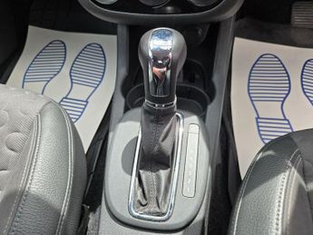 Vauxhall Corsa 1.4 16V SE Auto Euro 5 5dr