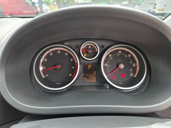 Vauxhall Corsa 1.4 16V SE Auto Euro 5 5dr