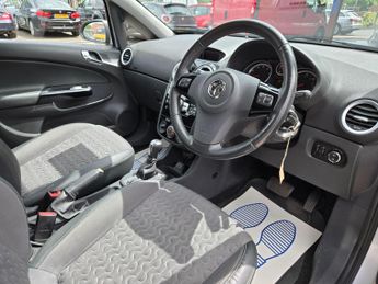 Vauxhall Corsa 1.4 16V SE Auto Euro 5 5dr