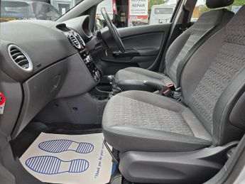 Vauxhall Corsa 1.4 16V SE Auto Euro 5 5dr
