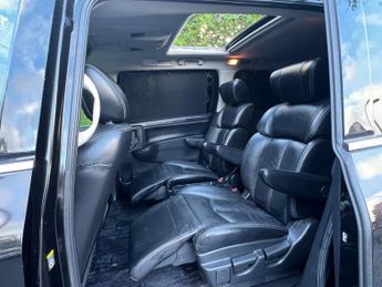 Nissan Elgrand 350 3.5 V6 AUTEC RIDER PREMIUM BLACKLINE