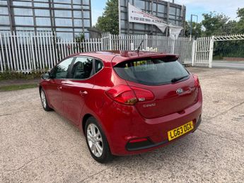 Kia Ceed 1.6 CRDi 2 Auto Euro 5 5dr