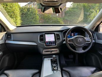 Volvo XC90 2.0h T8 Recharge 18.8kWh Inscription Pro SUV 5dr Petrol Plug-in 