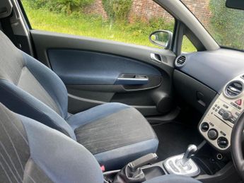 Vauxhall Corsa 1.2i 16v Club Easytronic 3dr