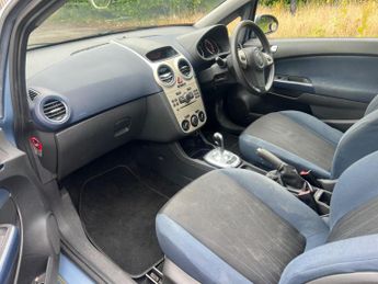 Vauxhall Corsa 1.2i 16v Club Easytronic 3dr