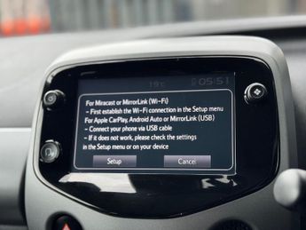 Toyota AYGO 1.0 VVT-i x-trend x-shift Euro 6 5dr (Safety Sense)