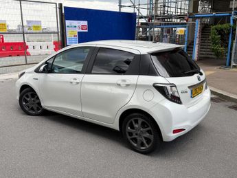 Toyota Yaris 1.5 VVT-h Trend CVT Euro 5 5dr