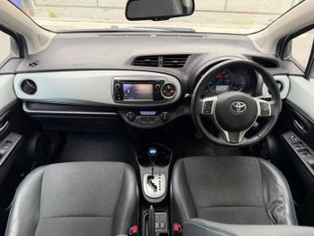Toyota Yaris 1.5 VVT-h Trend CVT Euro 5 5dr