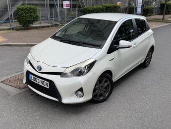 Toyota Yaris 1.5 VVT-h Trend CVT Euro 5 5dr