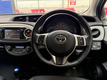 Toyota Yaris 1.5 VVT-h Trend CVT Euro 5 5dr