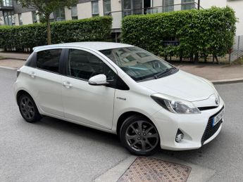 Toyota Yaris 1.5 VVT-h Trend CVT Euro 5 5dr