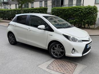 Toyota Yaris 1.5 VVT-h Trend CVT Euro 5 5dr
