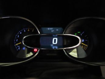 Renault Clio 1.2 16V Dynamique MediaNav Euro 5 5dr