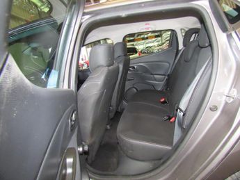 Renault Clio 1.2 16V Dynamique MediaNav Euro 5 5dr