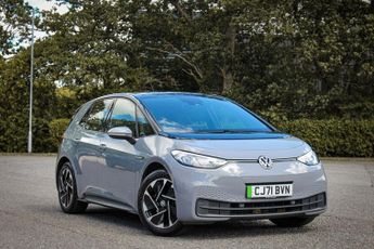 Volkswagen ID.3 Pro Performance 58kWh Life Auto 5dr