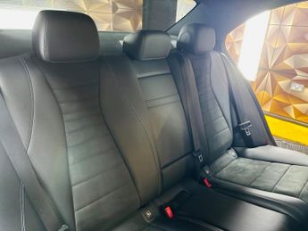 Mercedes-Benz E Class 2.0 E300e 13.5kWh AMG Line (Premium) G-Tronic+ Euro 6 (s/s) 4dr
