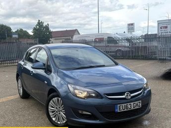 Vauxhall Astra 1.7 CDTi ecoFLEX Energy Euro 5 5dr