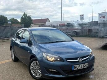 Vauxhall Astra 1.7 CDTi ecoFLEX Energy Euro 5 5dr