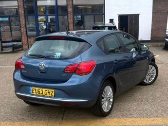 Vauxhall Astra 1.7 CDTi ecoFLEX Energy Euro 5 5dr