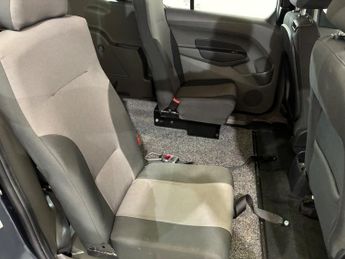 Ford Grand Tourneo Connect 1.5 EcoBlue Zetec Auto Euro 6 (s/s) 5dr