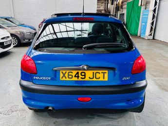 Peugeot 206 1.4 LX 5dr