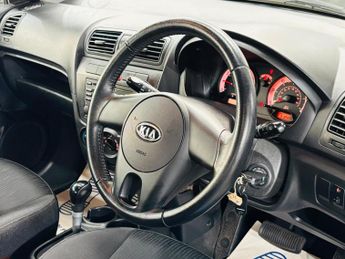 Kia Picanto 1.1 Strike 5dr