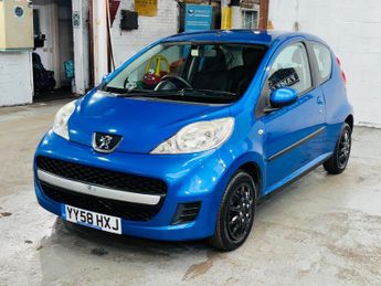 Peugeot 107 1.0 12V Urban 2 Tronic Euro 4 3dr