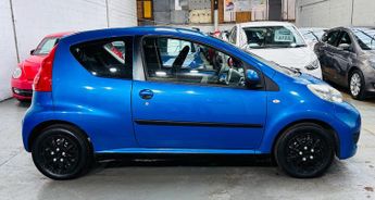 Peugeot 107 1.0 12V Urban 2 Tronic Euro 4 3dr
