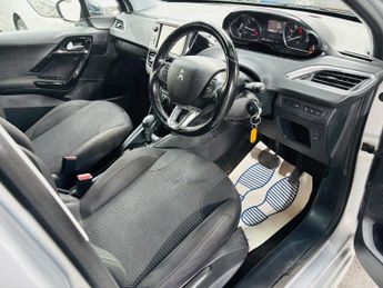 Peugeot 208 1.2 PureTech Allure EAT Euro 6 (s/s) 5dr