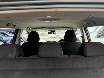 Nissan Qashqai 1.2 DIG-T Acenta XTRON Euro 6 (s/s) 5dr